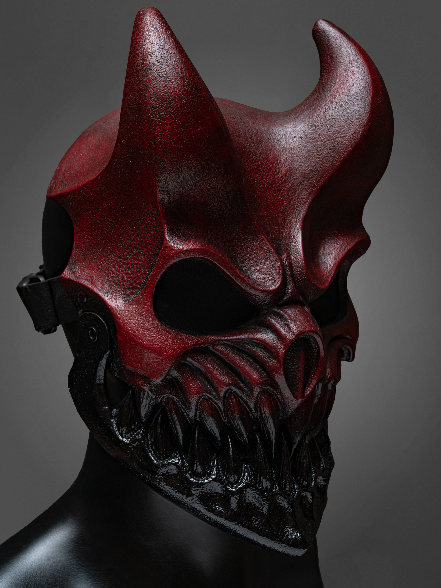 (SLAUGHTER TO PREVAIL) ALEX TERRIBLE MASK “GRIZZLY” (DAREDEVIL)