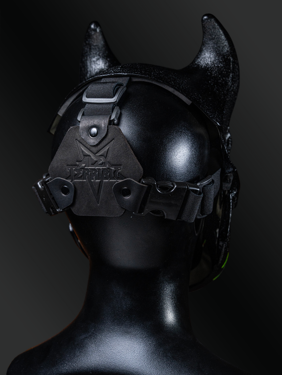 ALEX TERRIBLE MASK “XENO”