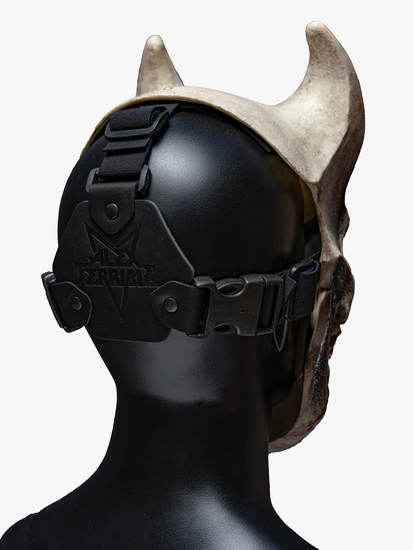 ALEX TERRIBLE MASK “GRIZZLY”
