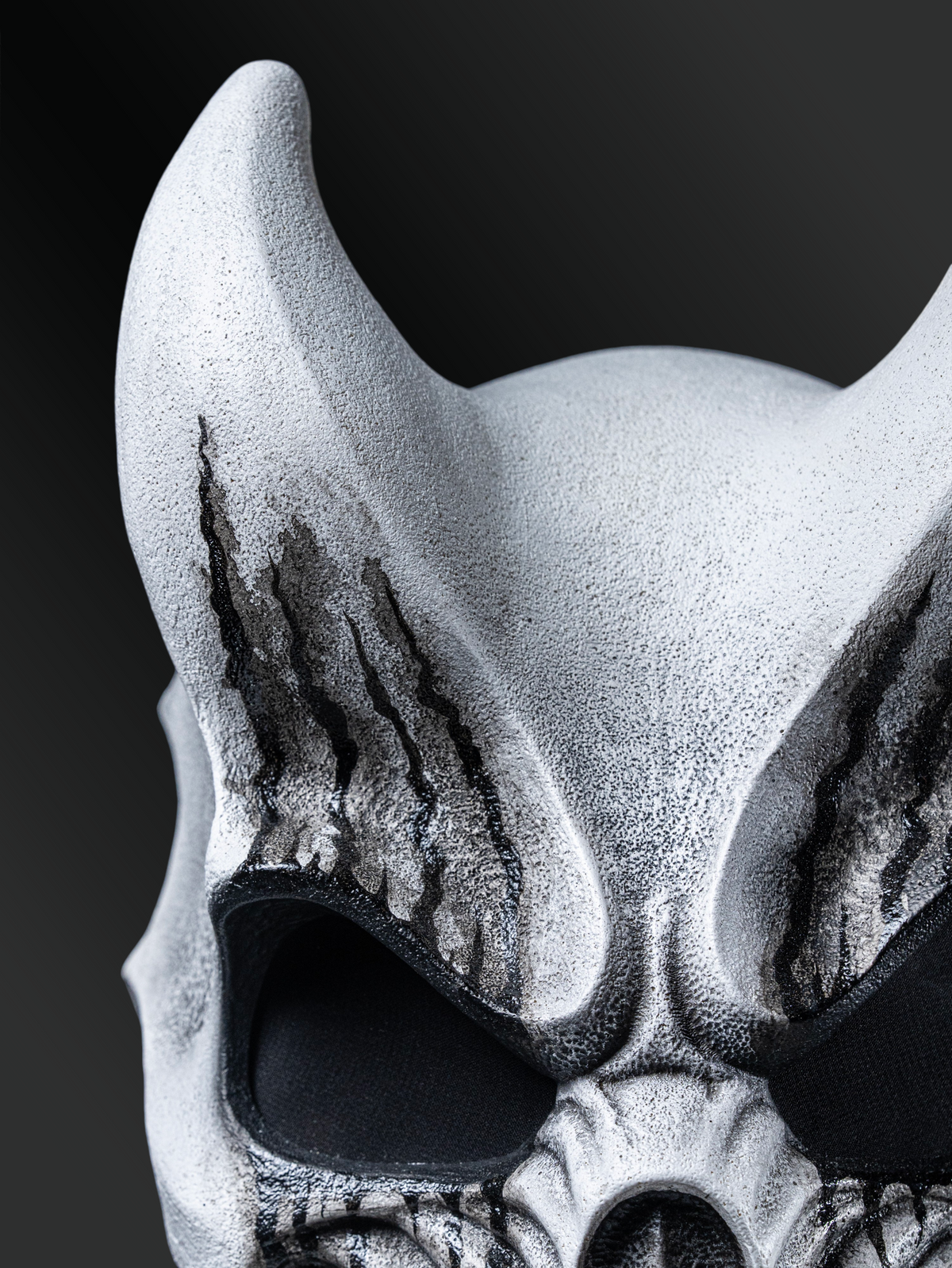 ALEX TERRIBLE MASK “UMBRA”