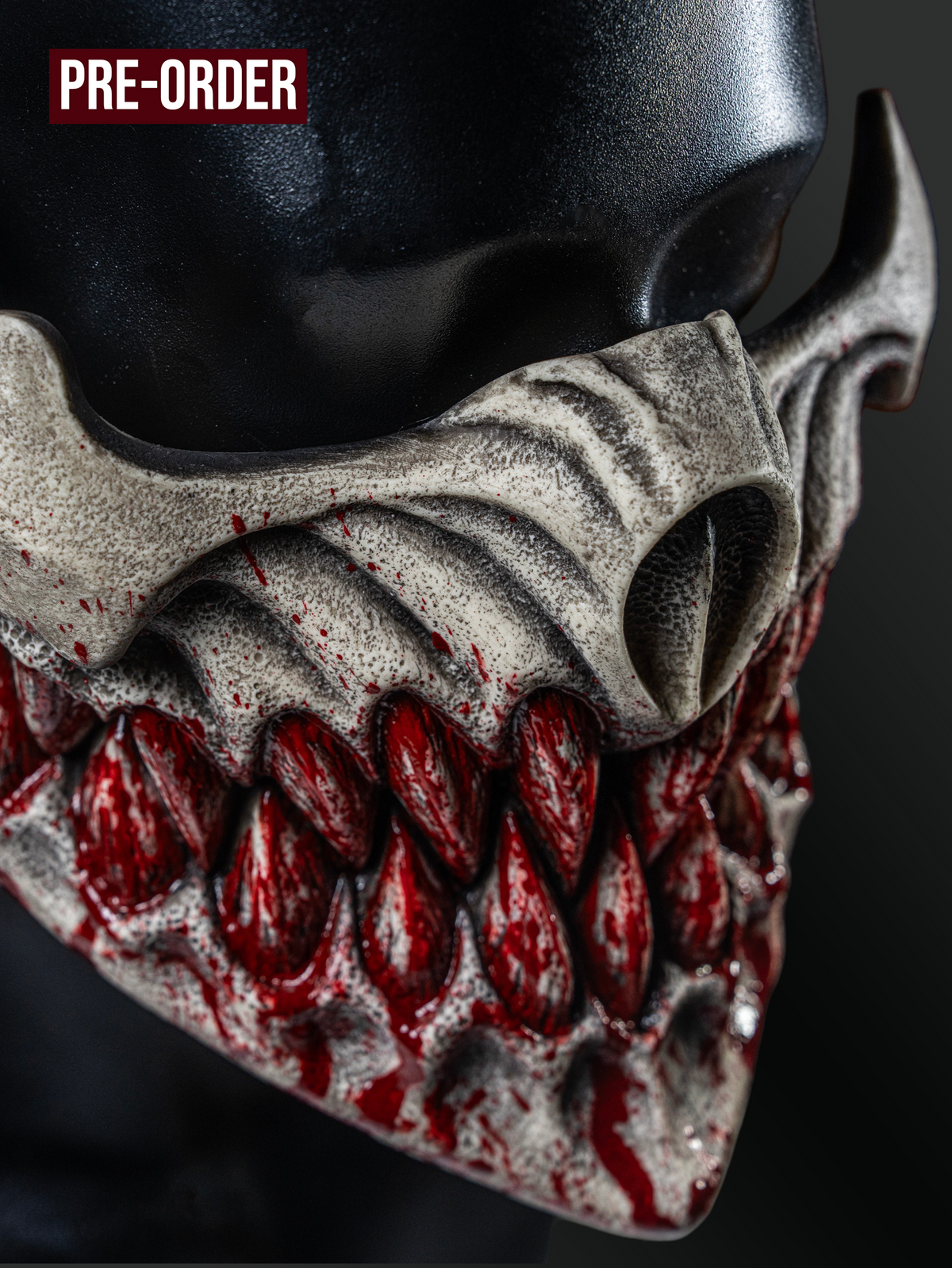 ALEX TERRIBLE MASK “GRIZZLY BITE”