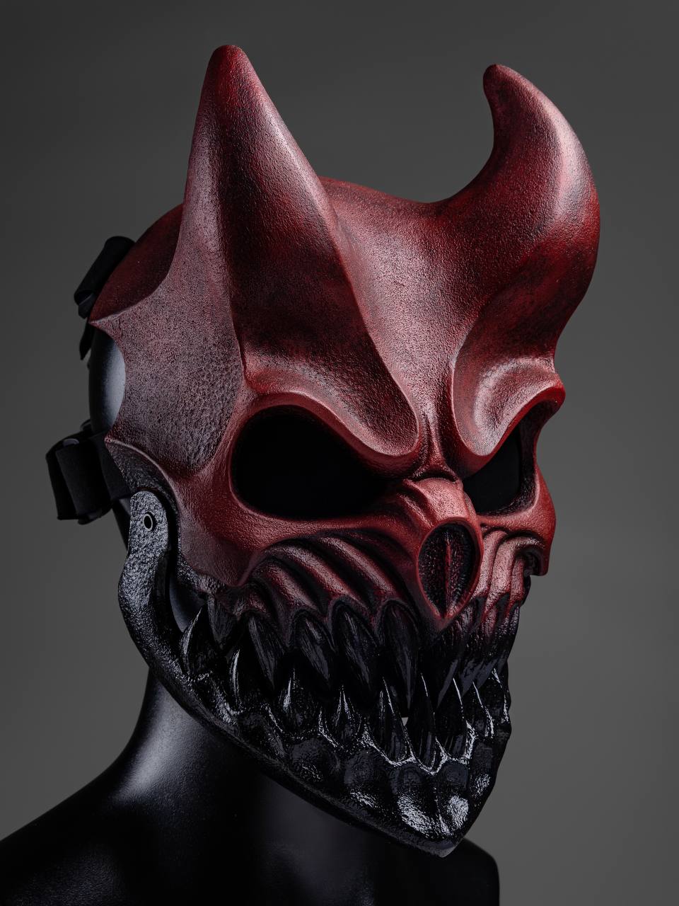 (SLAUGHTER TO PREVAIL) ALEX TERRIBLE MASK “GRIZZLY” (DAREDEVIL)